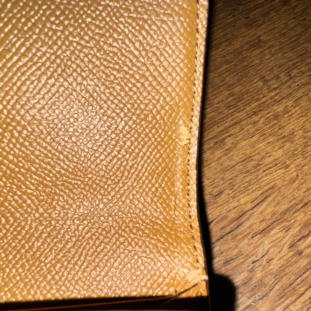 Coach Envelope Wallet - Picture 7 of 8